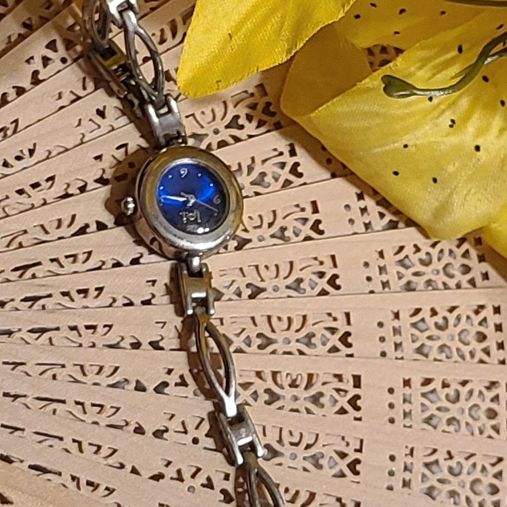 Ladies Watch for sale VINTAGE L.E. Watch - Picture 7 of 10